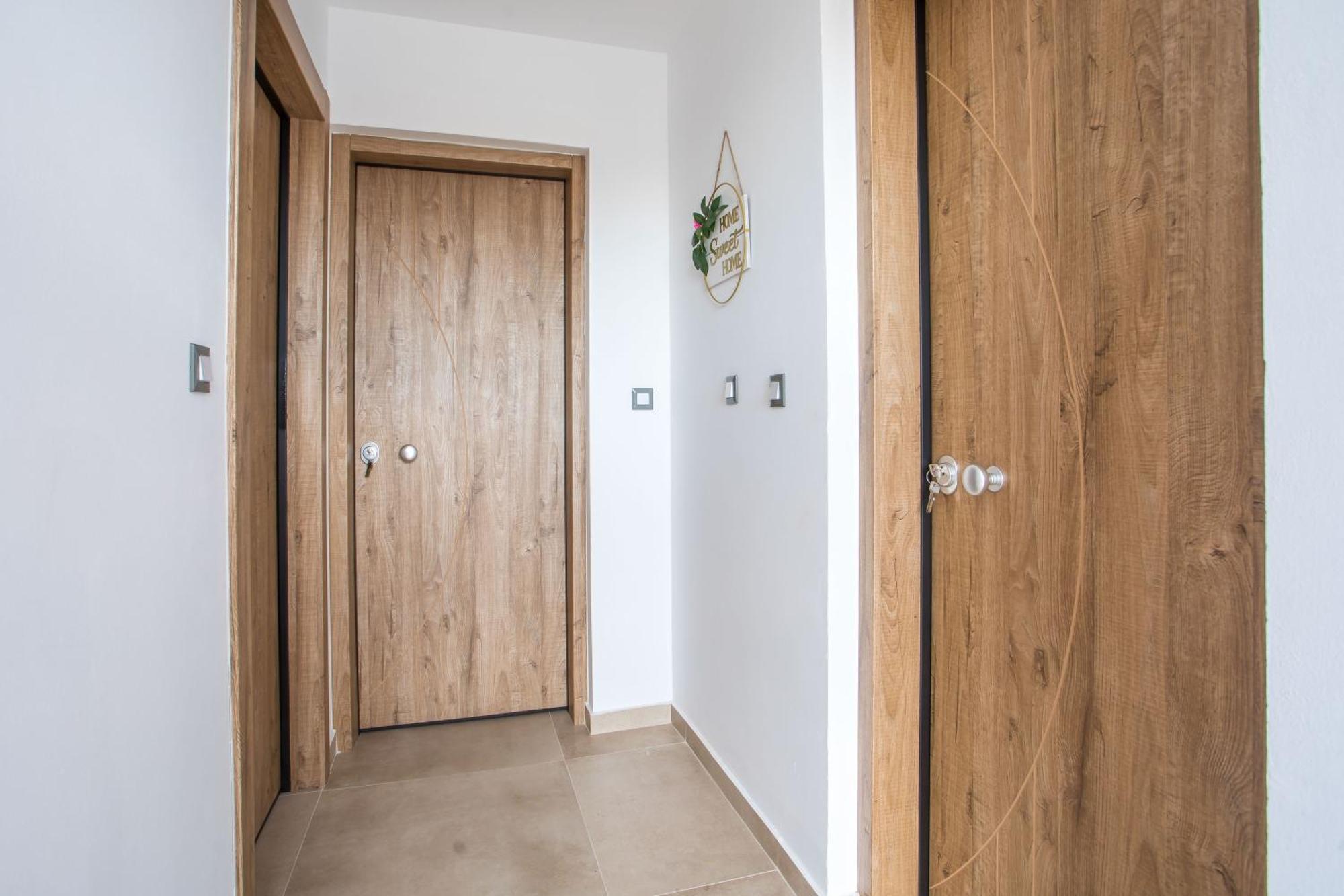 M&E Apartments New CCharaki Zewnętrze zdjęcie